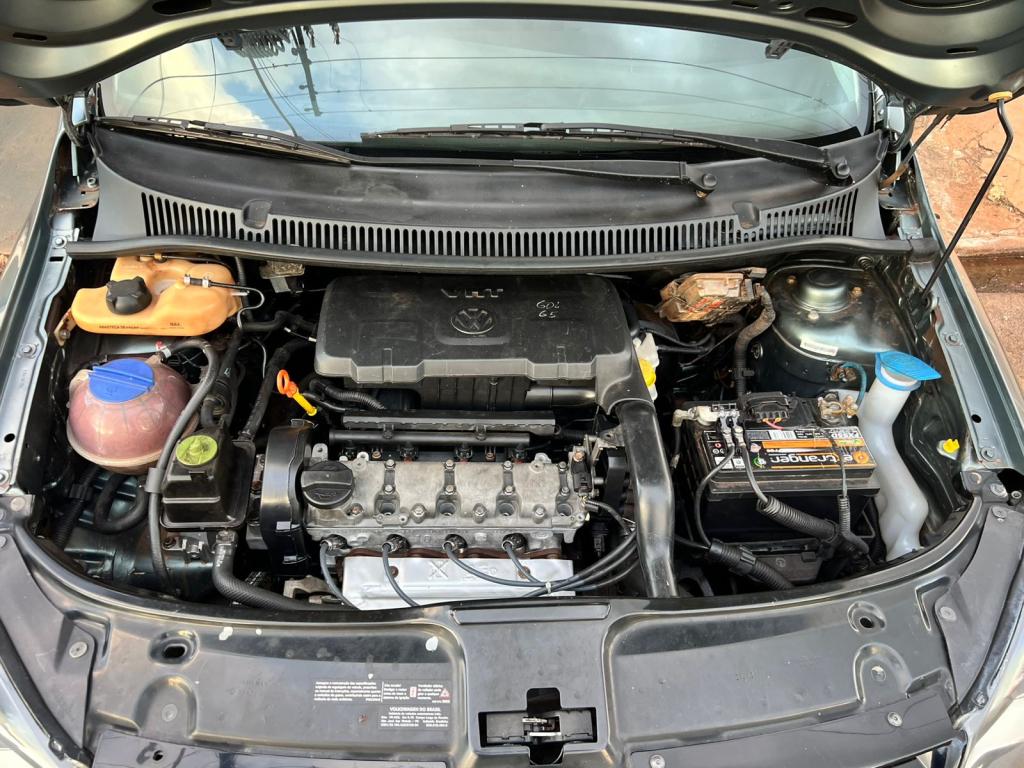 VOLKSWAGEN Fox - Foto