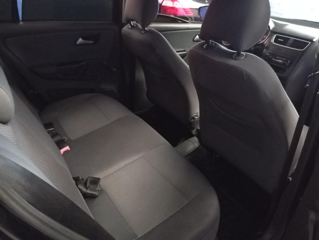 VOLKSWAGEN Fox - Foto