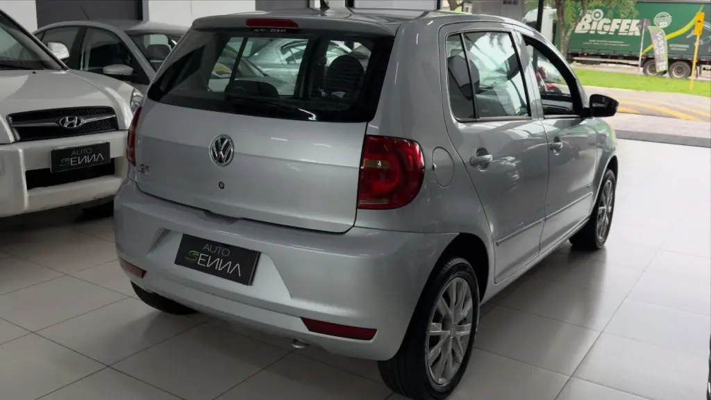 VOLKSWAGEN Fox - Foto