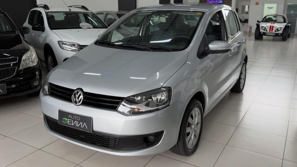 VOLKSWAGEN Fox - Foto