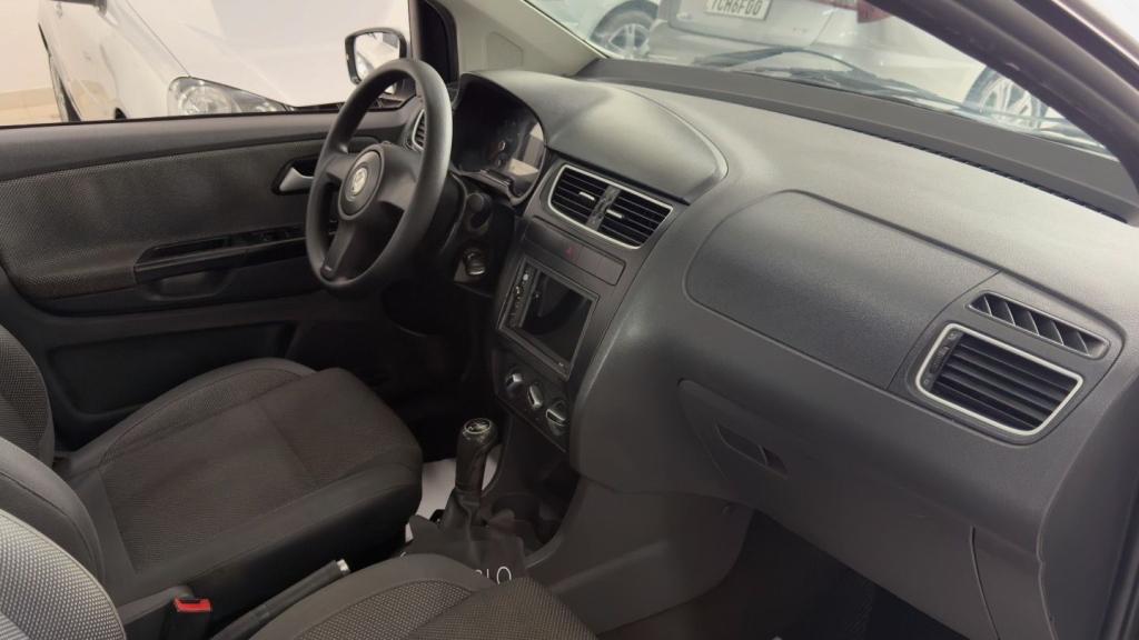 VOLKSWAGEN Fox - Foto