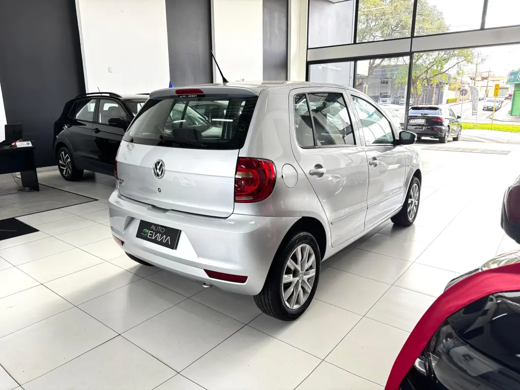 VOLKSWAGEN Fox - Foto
