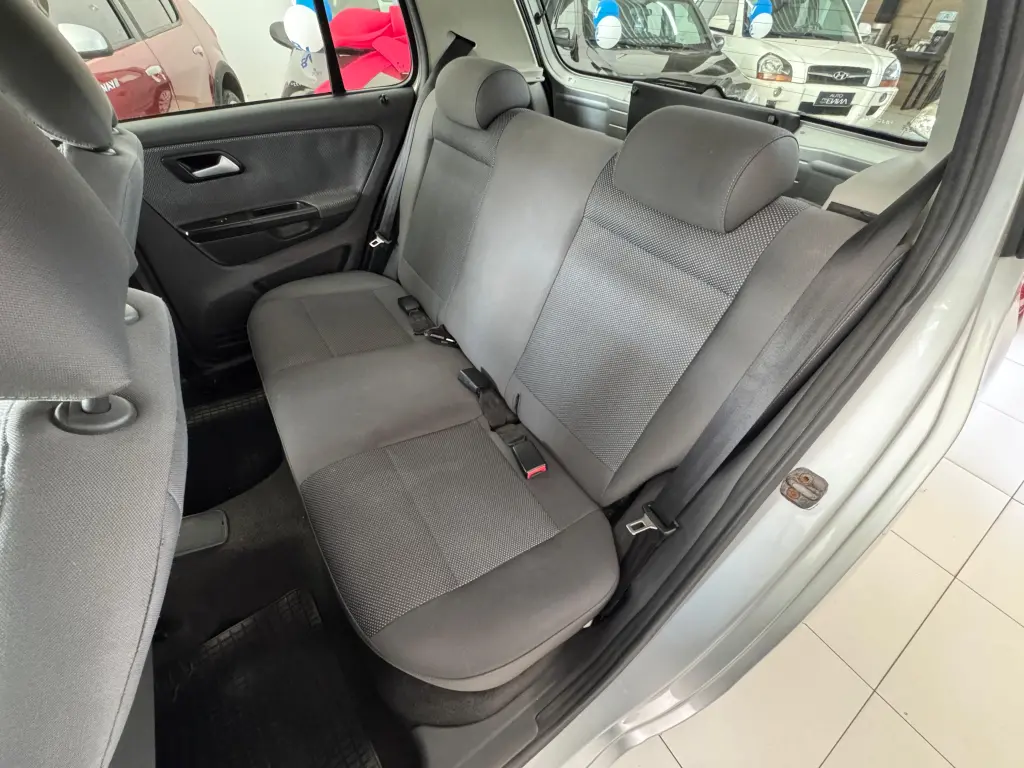 VOLKSWAGEN Fox - Foto