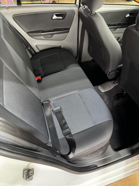 VOLKSWAGEN Fox - Foto