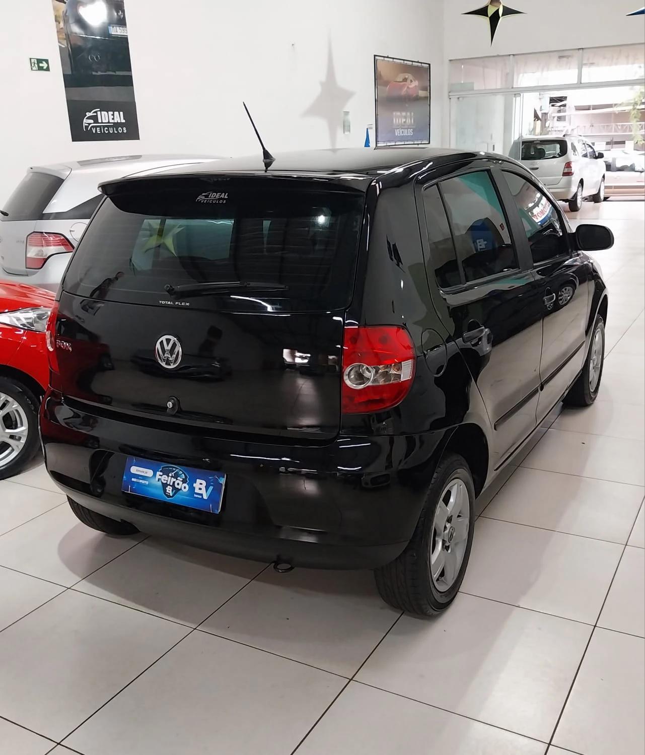 VOLKSWAGEN Fox - Foto