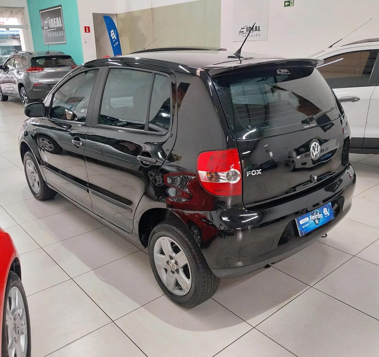 VOLKSWAGEN Fox - Foto