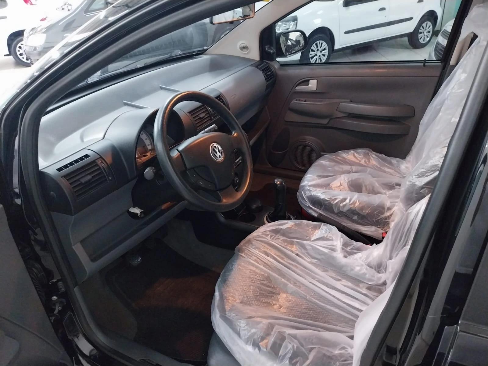 VOLKSWAGEN Fox - Foto