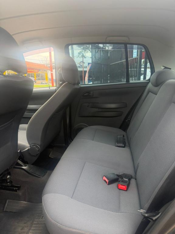 VOLKSWAGEN Fox - Foto