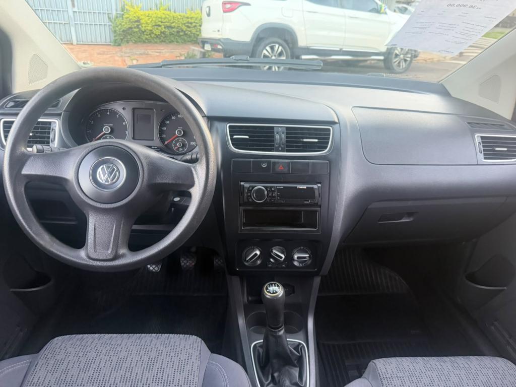 VOLKSWAGEN Fox - Foto