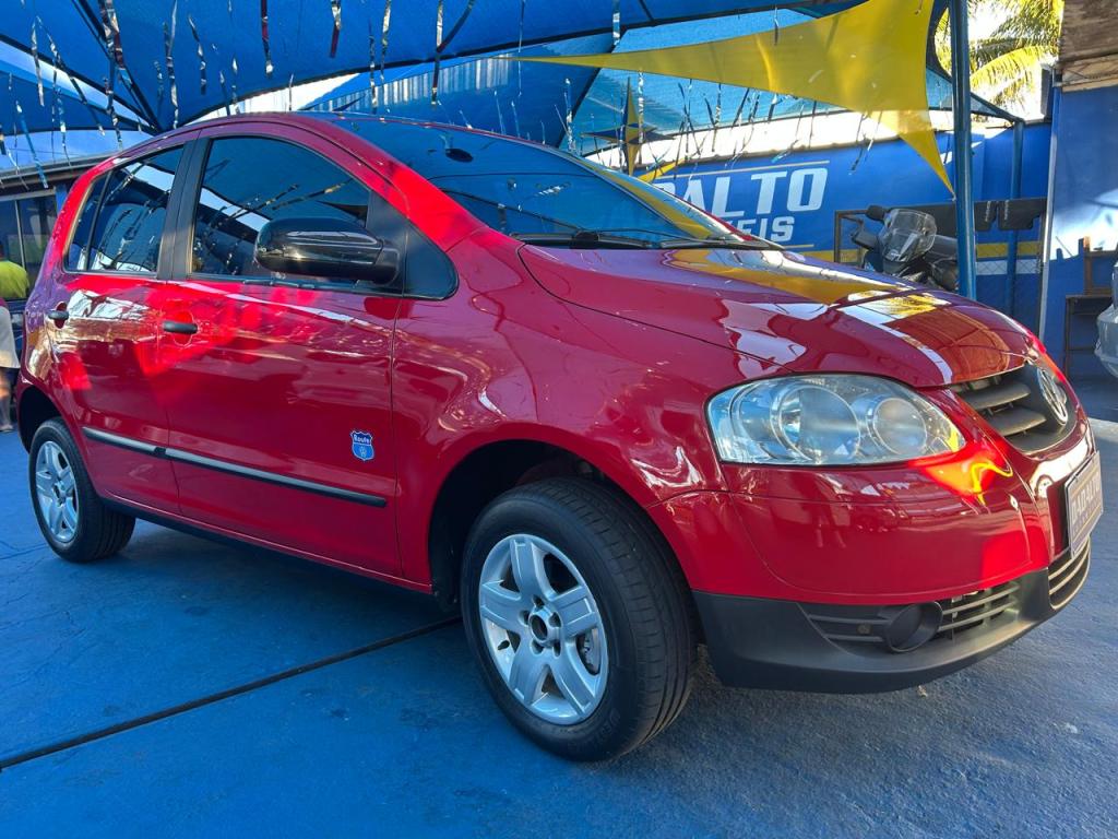 VOLKSWAGEN Fox - Foto