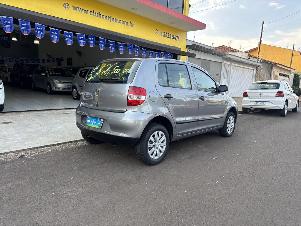 VOLKSWAGEN Fox - Foto