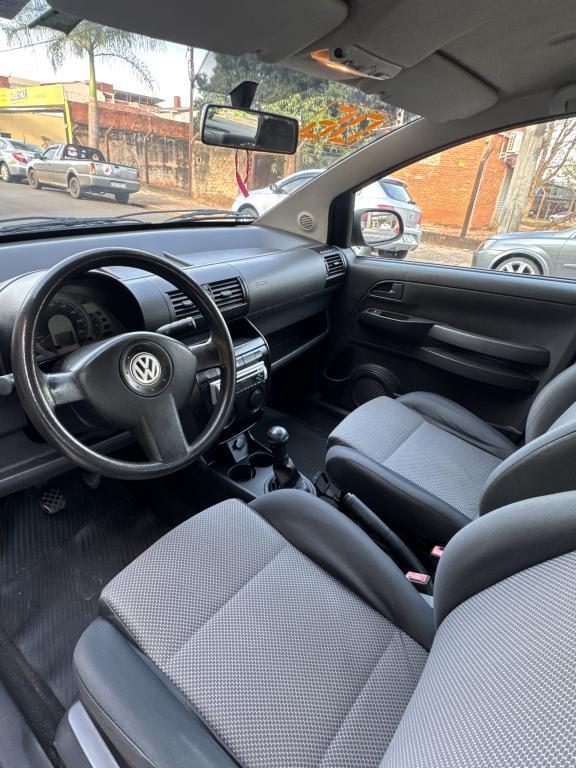 VOLKSWAGEN Fox - Foto