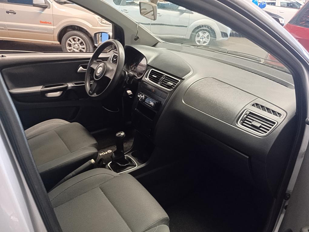 VOLKSWAGEN Fox - Foto