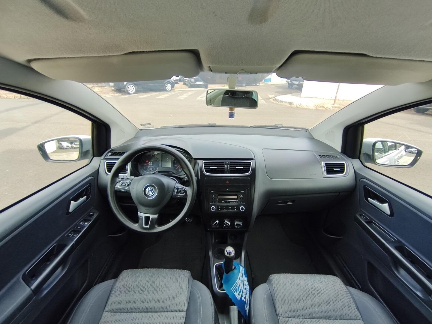 VOLKSWAGEN Fox - Foto
