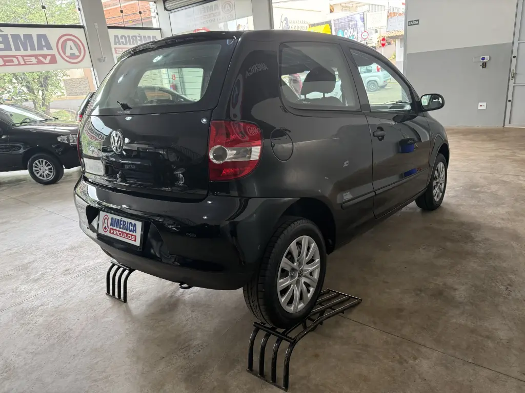 VOLKSWAGEN Fox - Foto