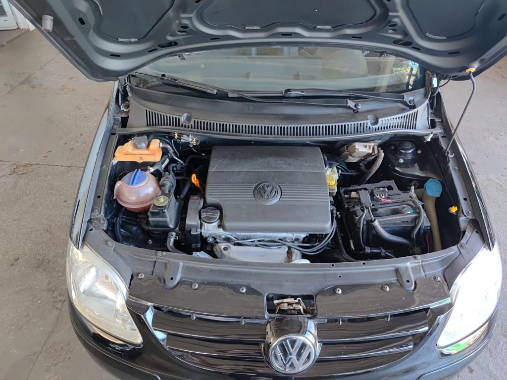 VOLKSWAGEN Fox - Foto
