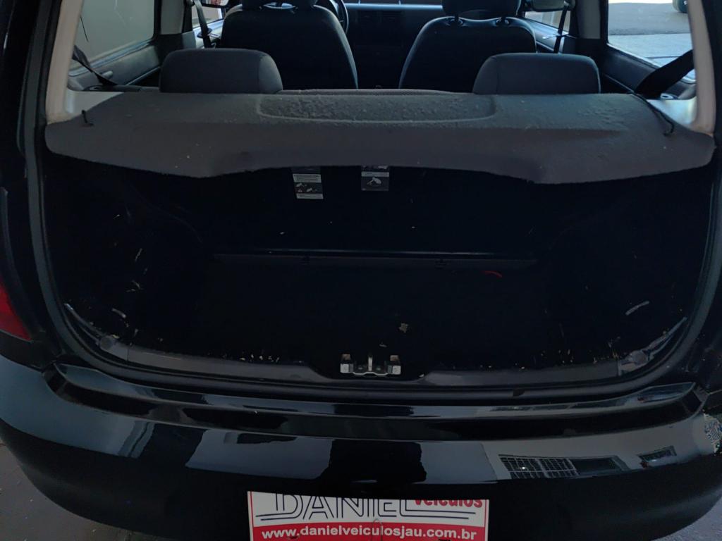 VOLKSWAGEN Fox - Foto