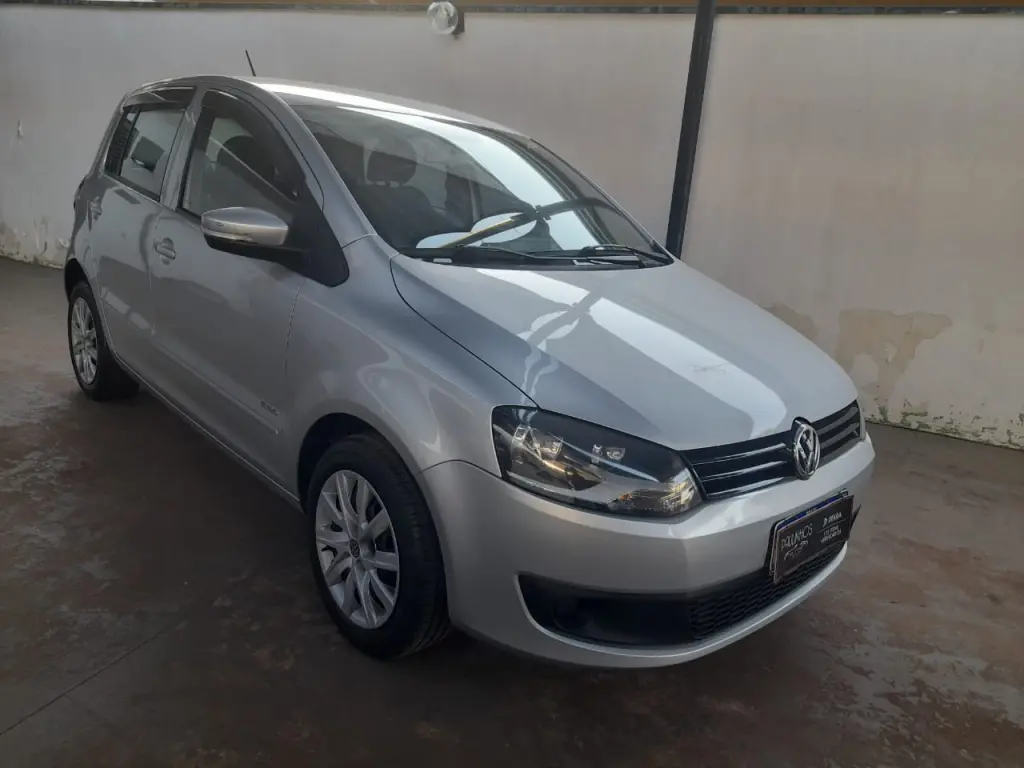 VOLKSWAGEN Fox - Foto