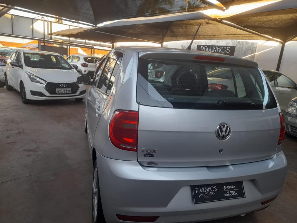 VOLKSWAGEN Fox - Foto