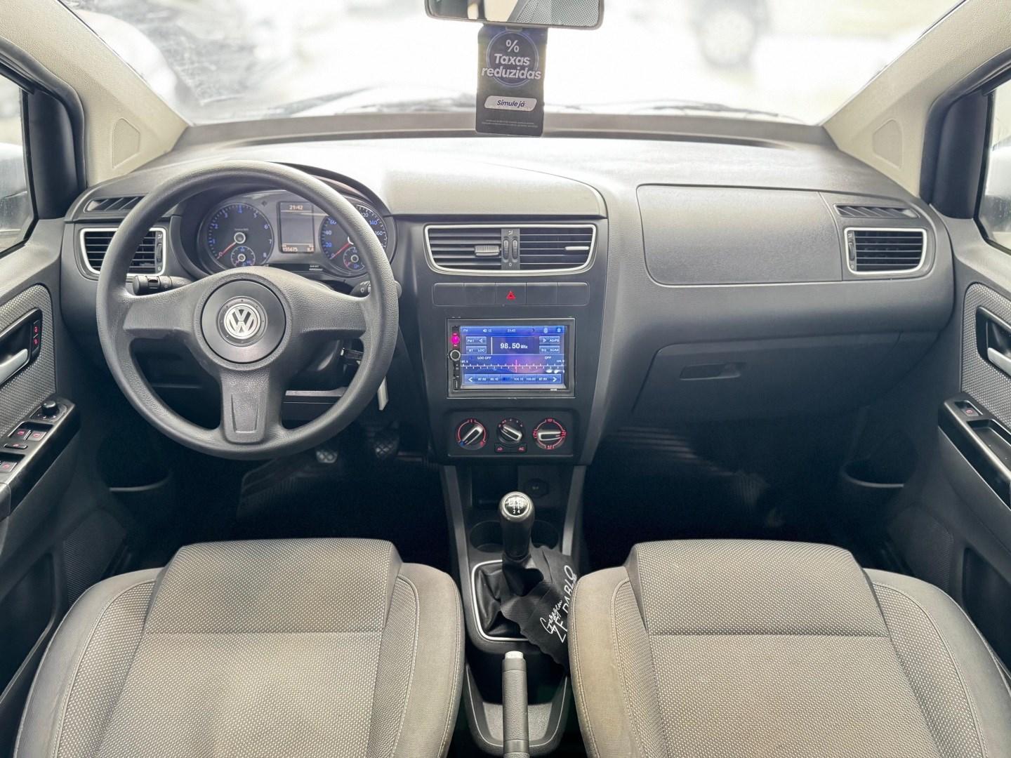 VOLKSWAGEN Fox - Foto