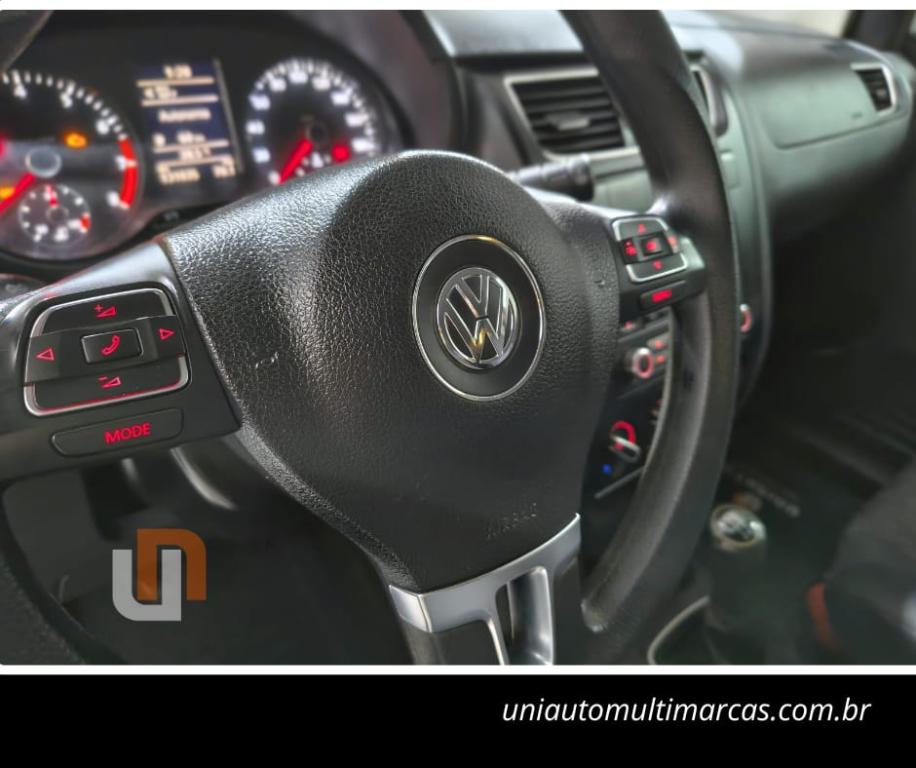 VOLKSWAGEN Fox - Foto