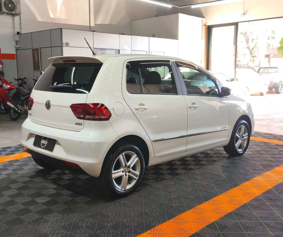 VOLKSWAGEN Fox - Foto