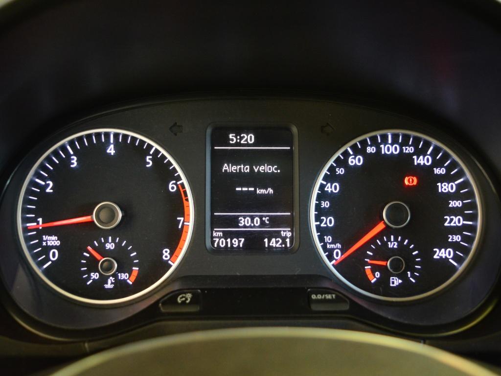 VOLKSWAGEN Fox - Foto