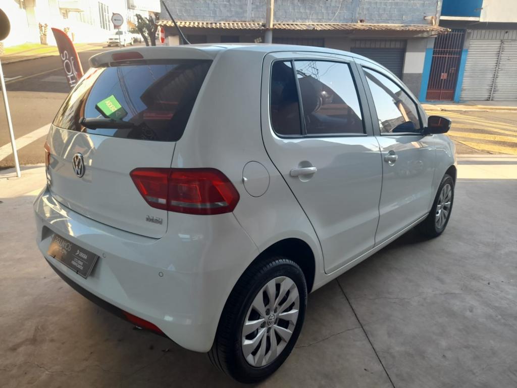 VOLKSWAGEN Fox - Foto