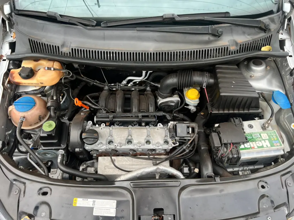 VOLKSWAGEN Fox - Foto