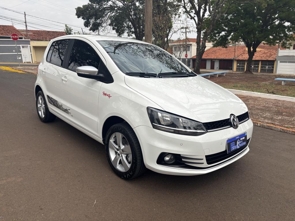VOLKSWAGEN Fox - Foto