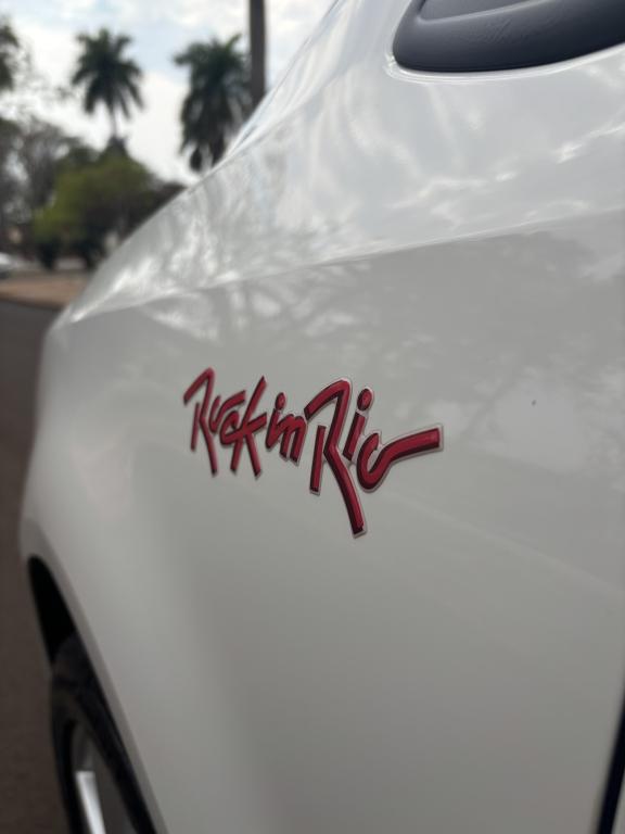 VOLKSWAGEN Fox - Foto