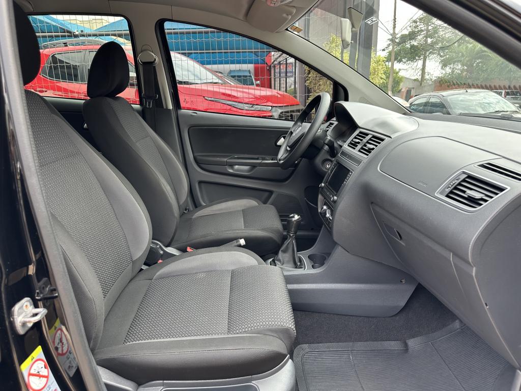 VOLKSWAGEN Fox - Foto