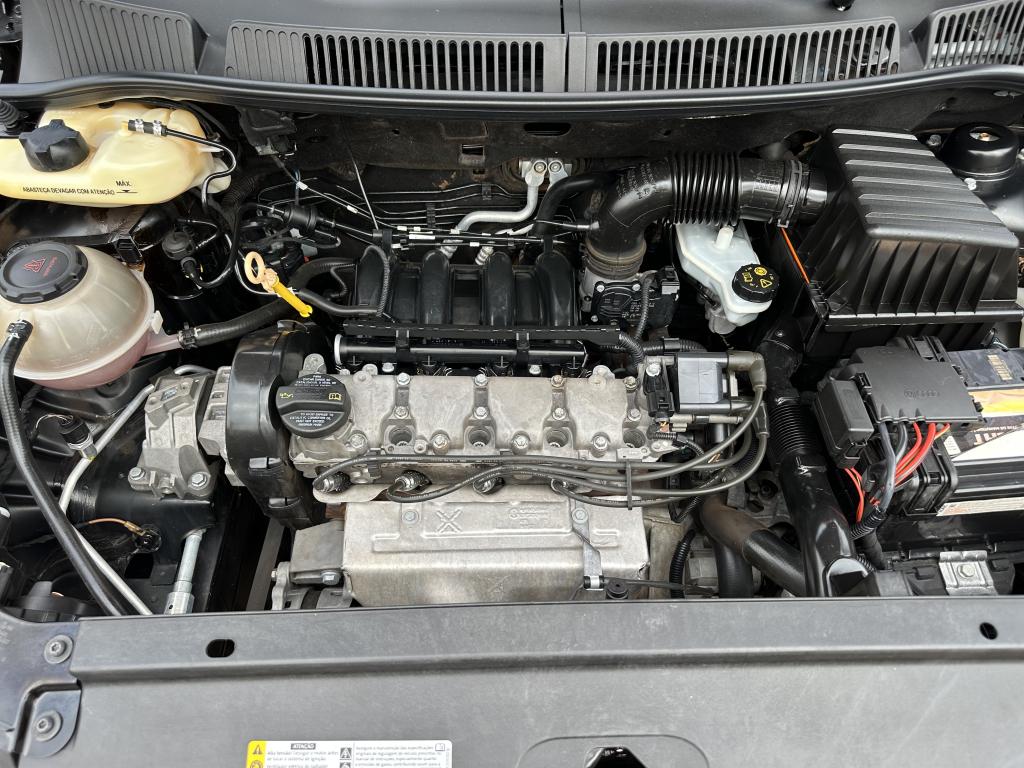 VOLKSWAGEN Fox - Foto