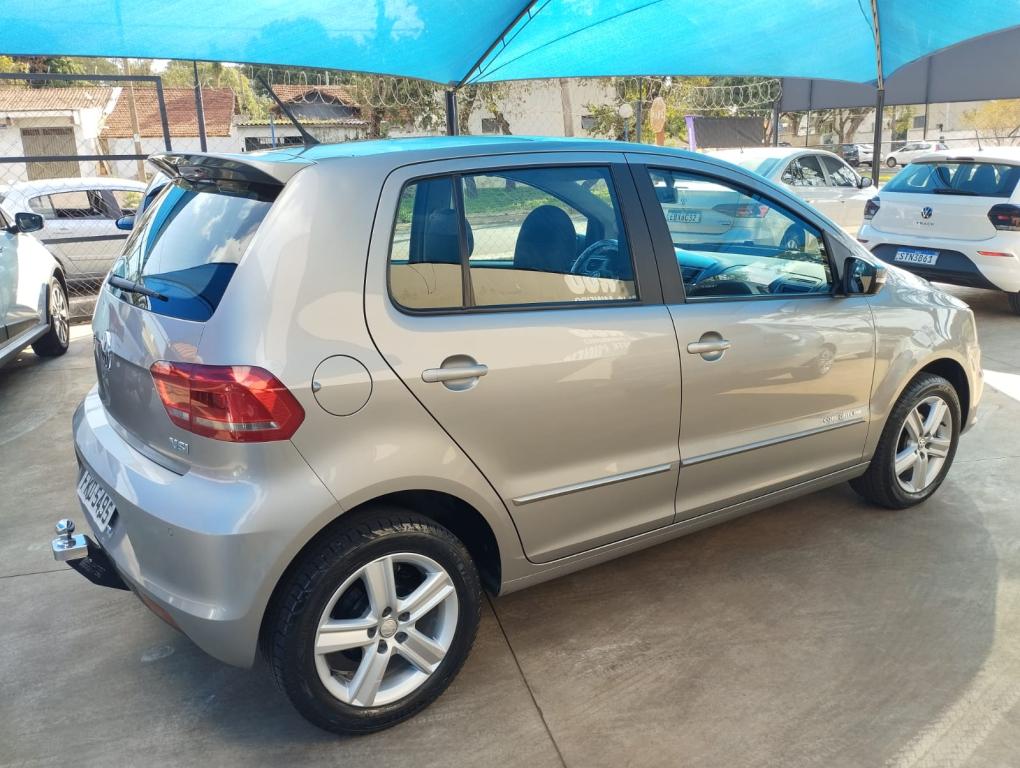 VOLKSWAGEN Fox - Foto