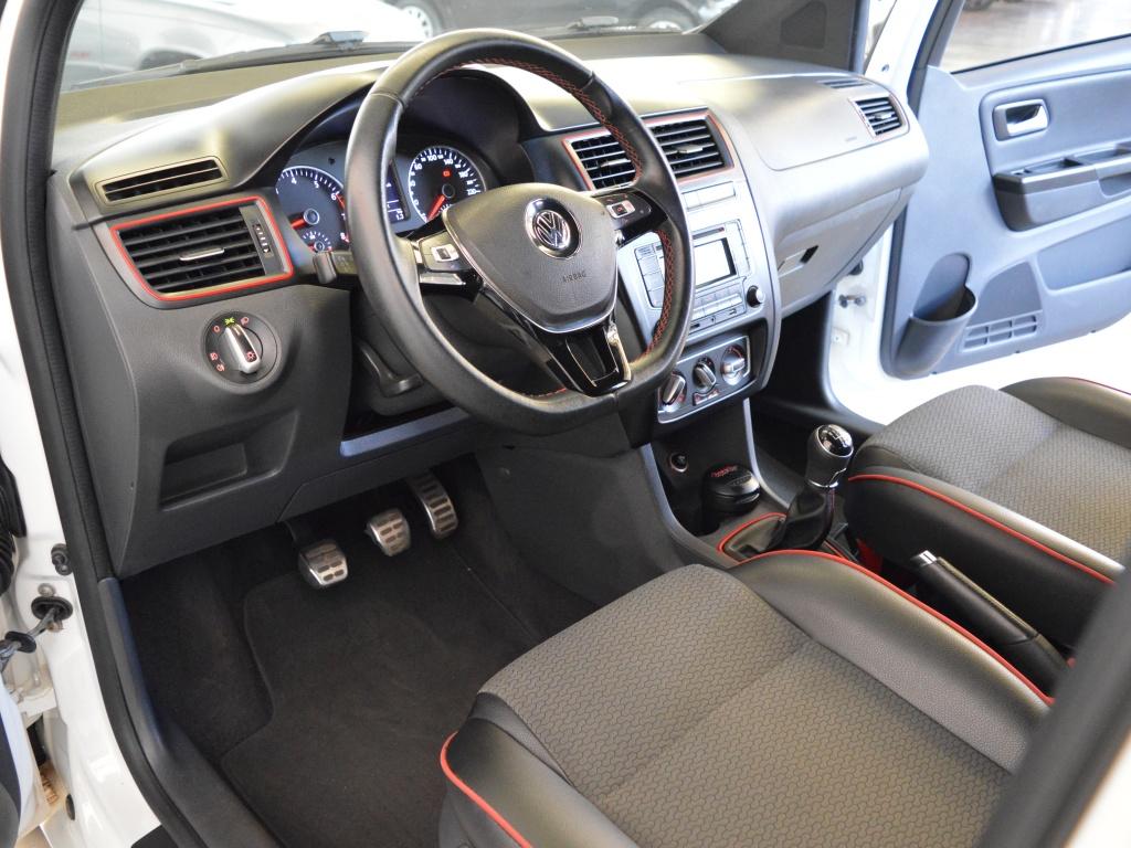 VOLKSWAGEN Fox - Foto