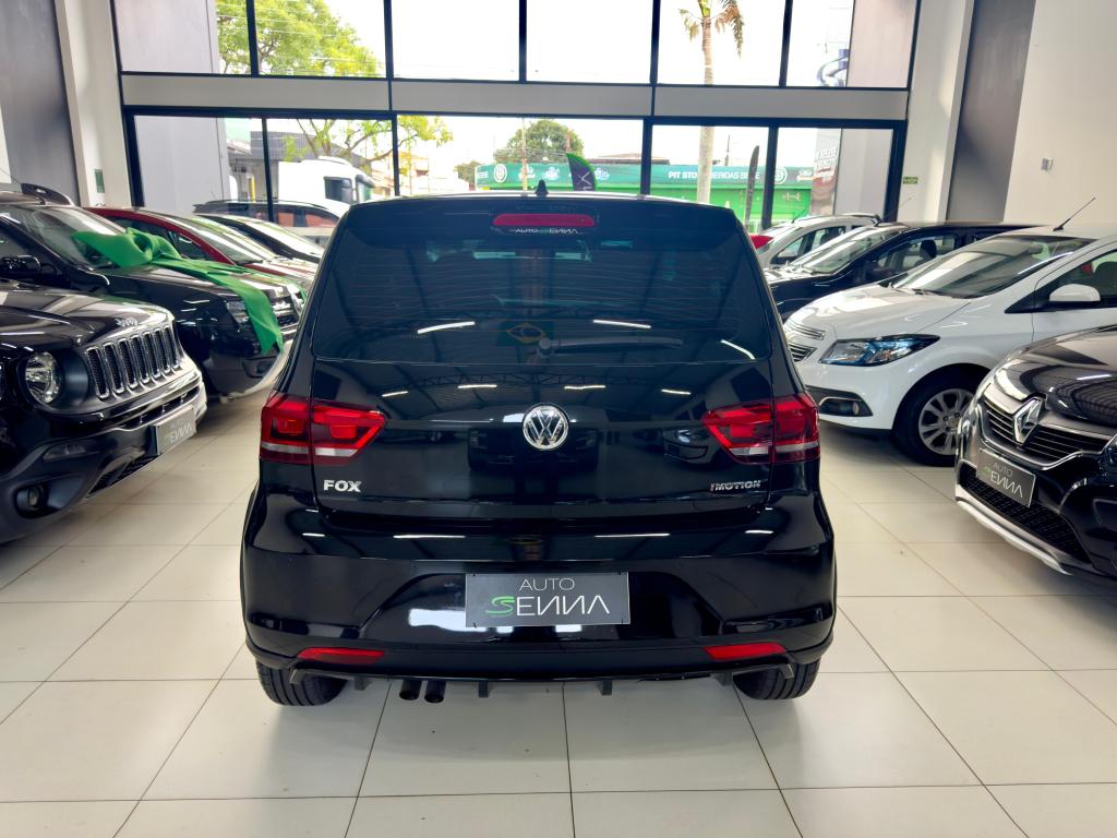 VOLKSWAGEN Fox - Foto