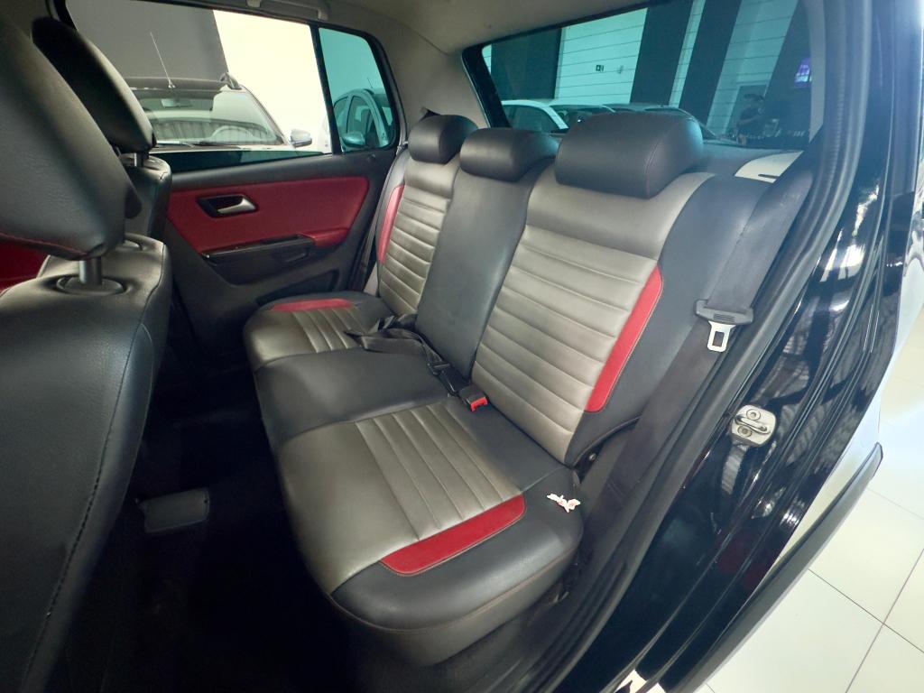 VOLKSWAGEN Fox - Foto