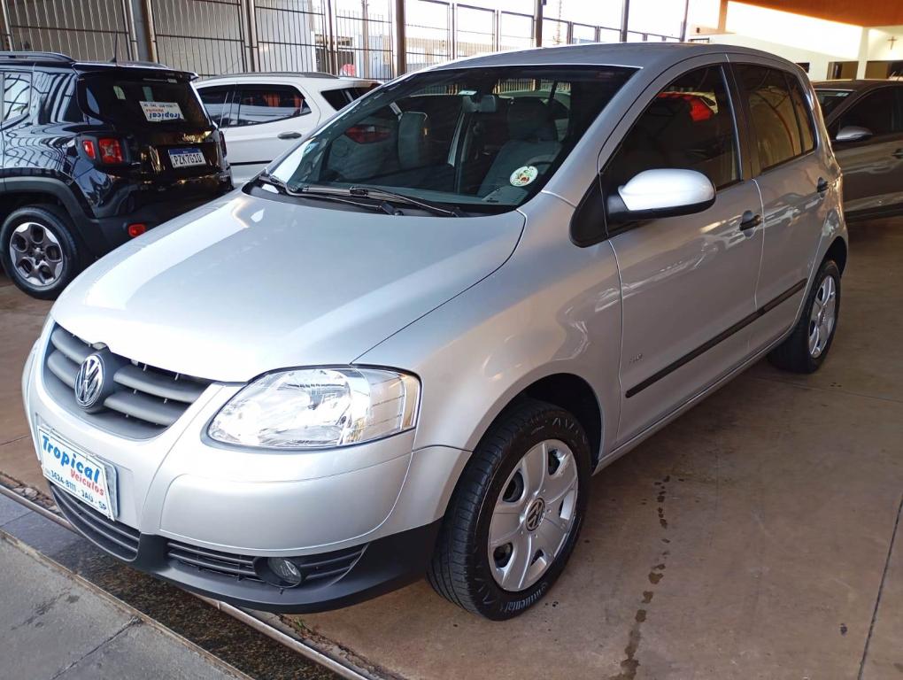 VOLKSWAGEN Fox - Foto