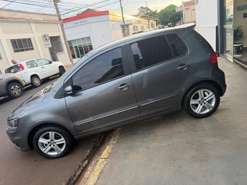 VOLKSWAGEN Fox - Foto