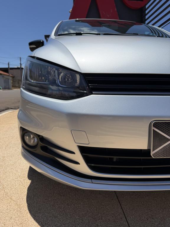 VOLKSWAGEN Fox - Foto