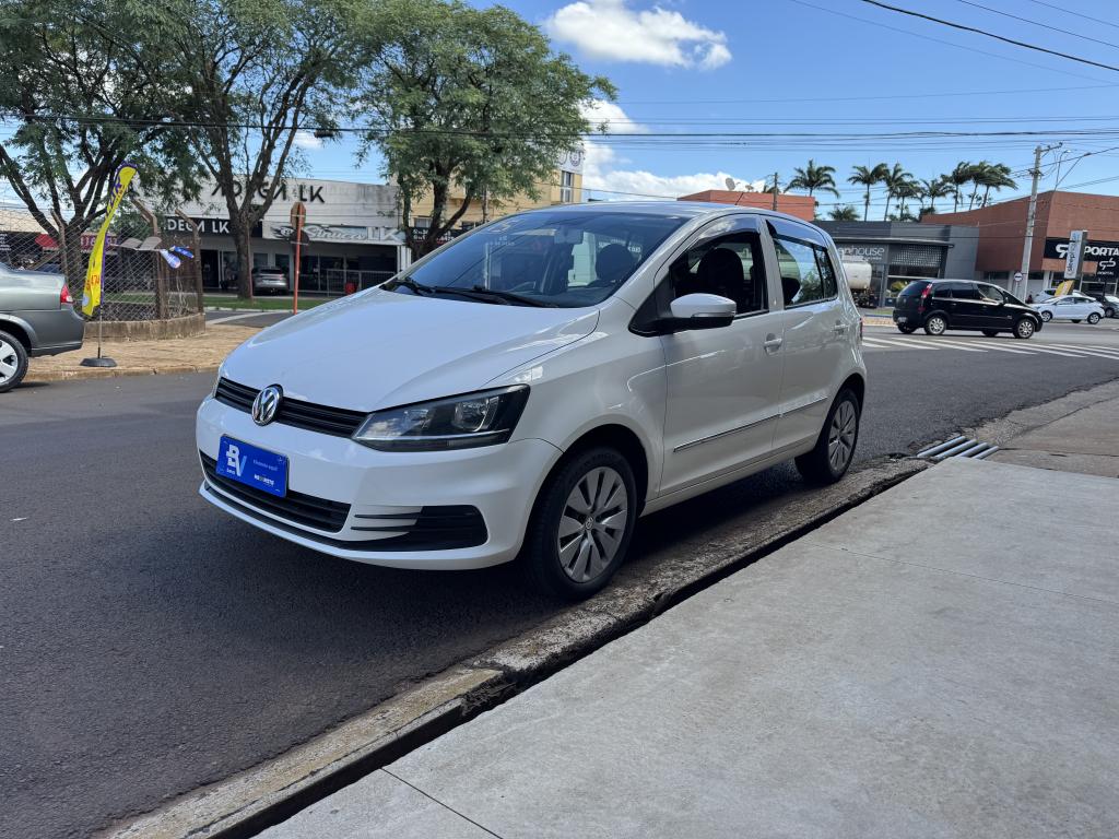 VOLKSWAGEN Fox - Foto
