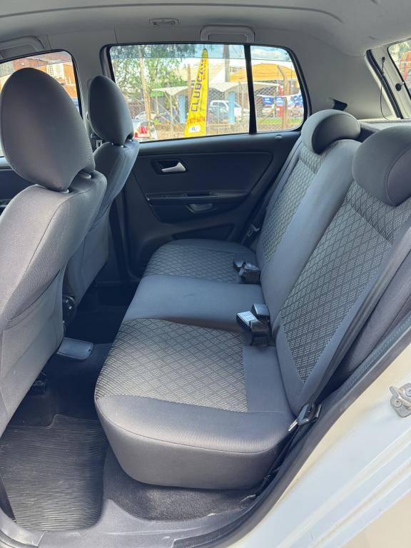 VOLKSWAGEN Fox - Foto