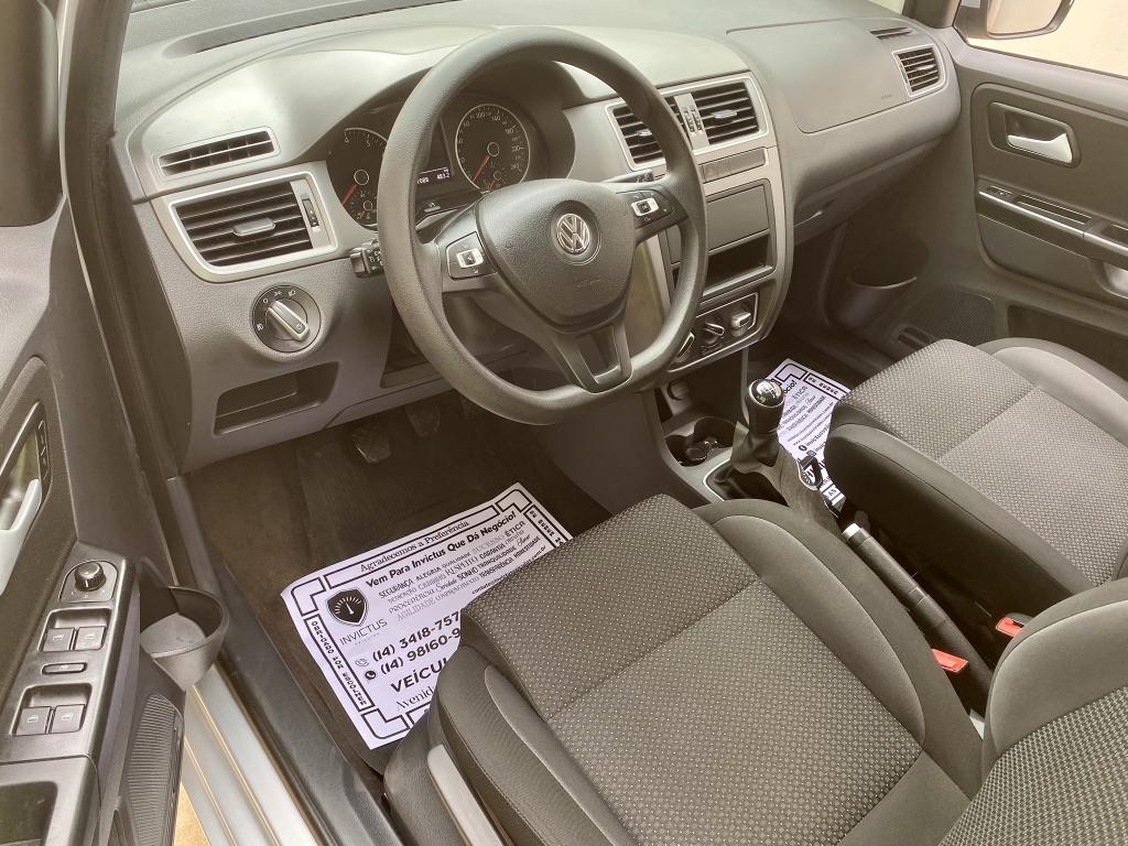 VOLKSWAGEN Fox - Foto