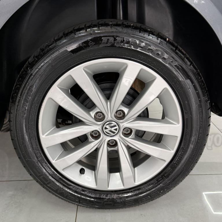 VOLKSWAGEN Fox - Foto