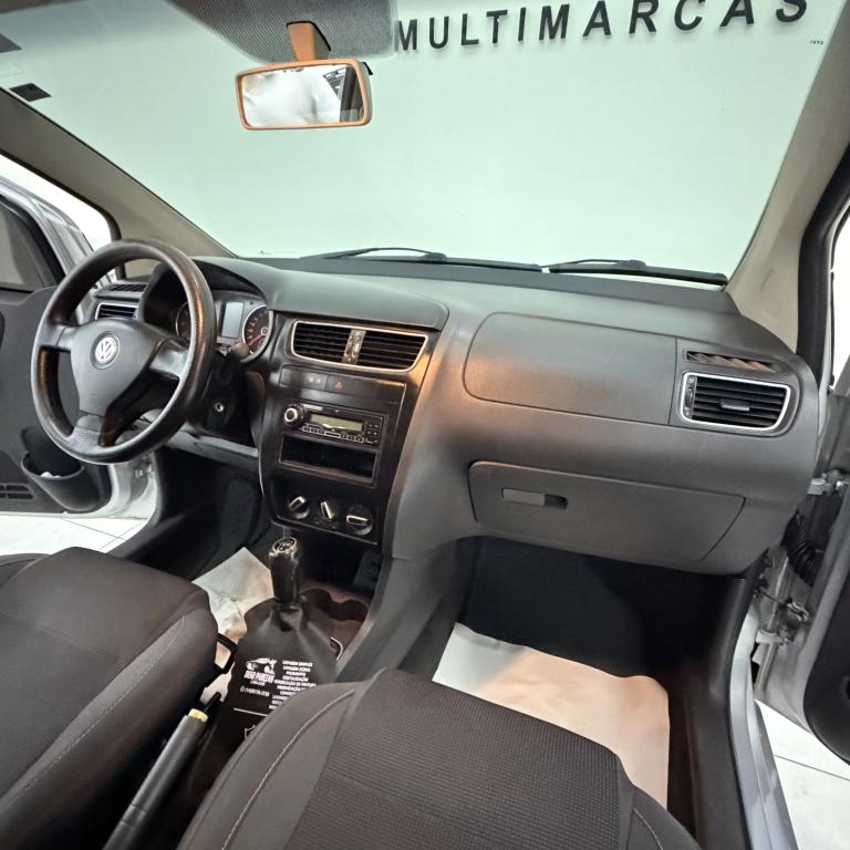 VOLKSWAGEN Fox - Foto