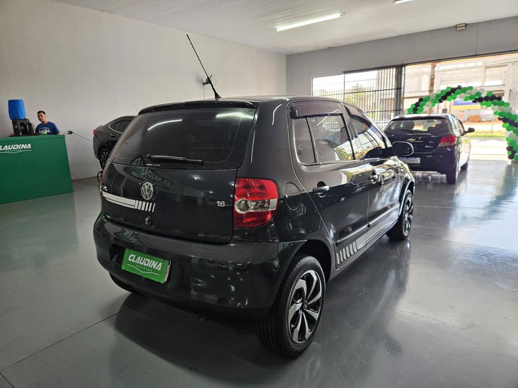 VOLKSWAGEN Fox - Foto