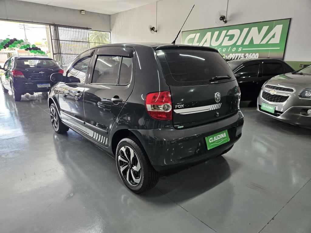 VOLKSWAGEN Fox - Foto