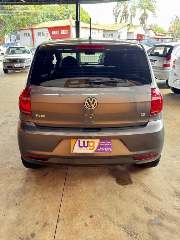 VOLKSWAGEN Fox - Foto