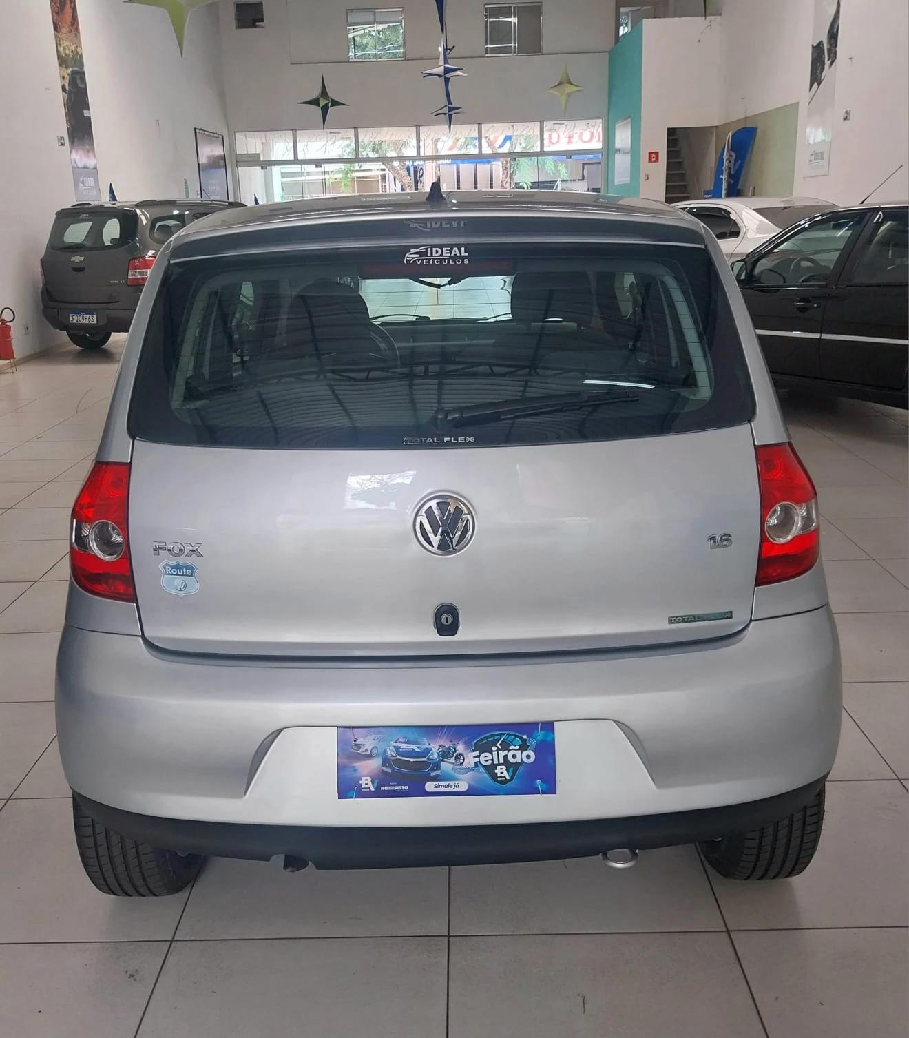VOLKSWAGEN Fox - Foto