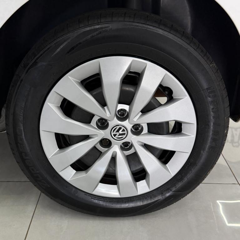 VOLKSWAGEN Fox - Foto